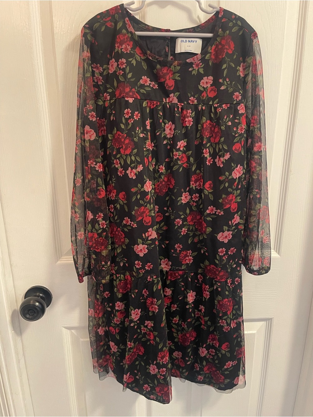 Old Navy Black Floral Long-Sleeve Tiered Midi Dress - Red & Pink Flowers